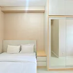 Cozy And Minimalist 2Br Apartment At Parahyangan Residence By Travelio
